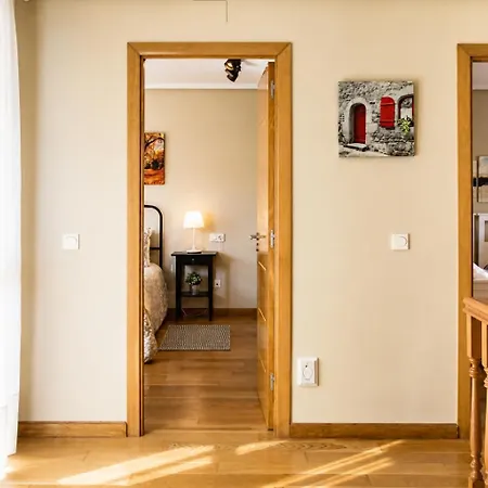 Villa Playa De Barro Con Jardin - *